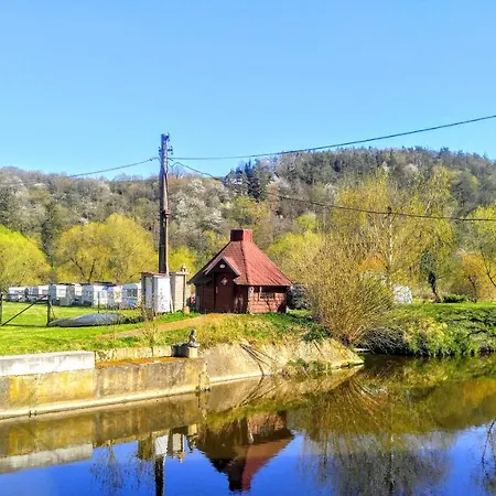 Cechuv Mlyn فندق *