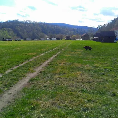 Cechuv Mlyn فندق Hrebecniky